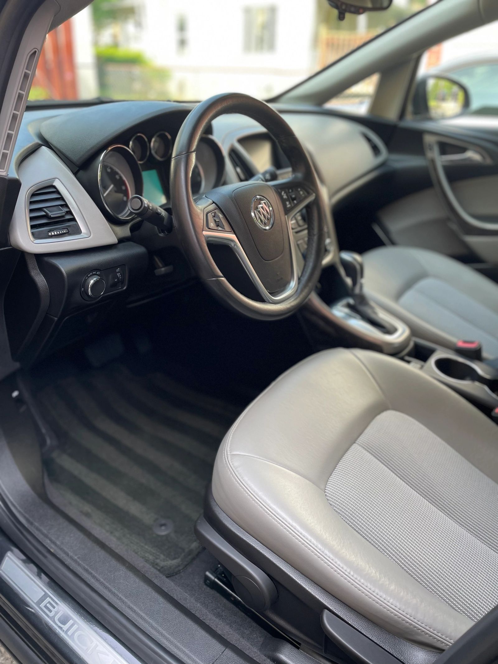 PLUSH Auto Spa detailing work